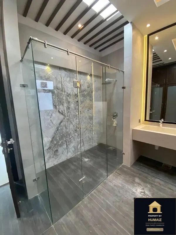 500 Sq. Yd. 6-Bedroom Luxury Villa (West Open, 6 Bath, Residence 6) in Zone B For Sale in DHA Phase 8 Karachi — Photograph 8