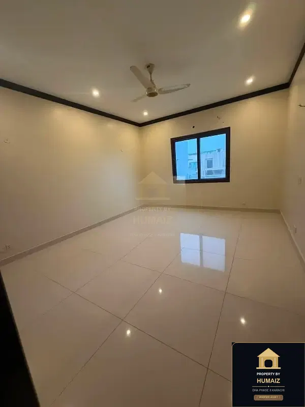 3-Bedroom Upper/Lower Portion (Brand New, 4 Bath, Unit 2) in Zone A For Rent in DHA Phase 8 Karachi — Photograph 10