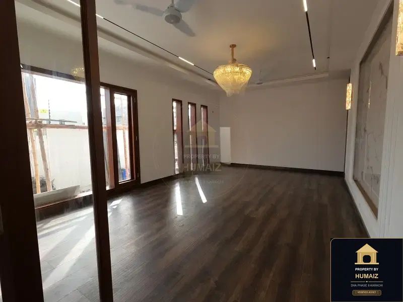 500 Sq. Yd. 6-Bedroom Luxury Villa (Brand New, 6 Bath, Residence 85) in DHA Phase 8 For Sale in DHA Phase 8 Karachi — Photograph 5