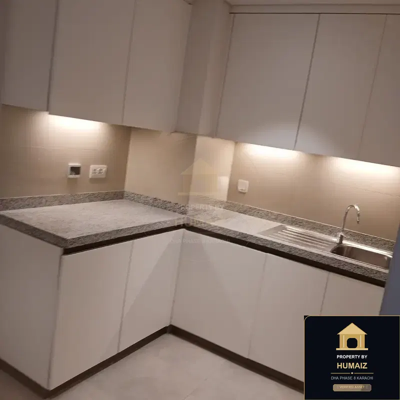 3-Bedroom Luxury Apartment (Sea Facing, 4 Bath, Suite 2) at The Views South Tower For Rent in DHA Phase 8 Karachi — Photograph 6