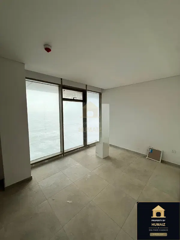 Luxury Penthouse Suite (Sea Facing, Suite 1) at The Views For Sale in DHA Phase 8 Karachi — Photograph 11