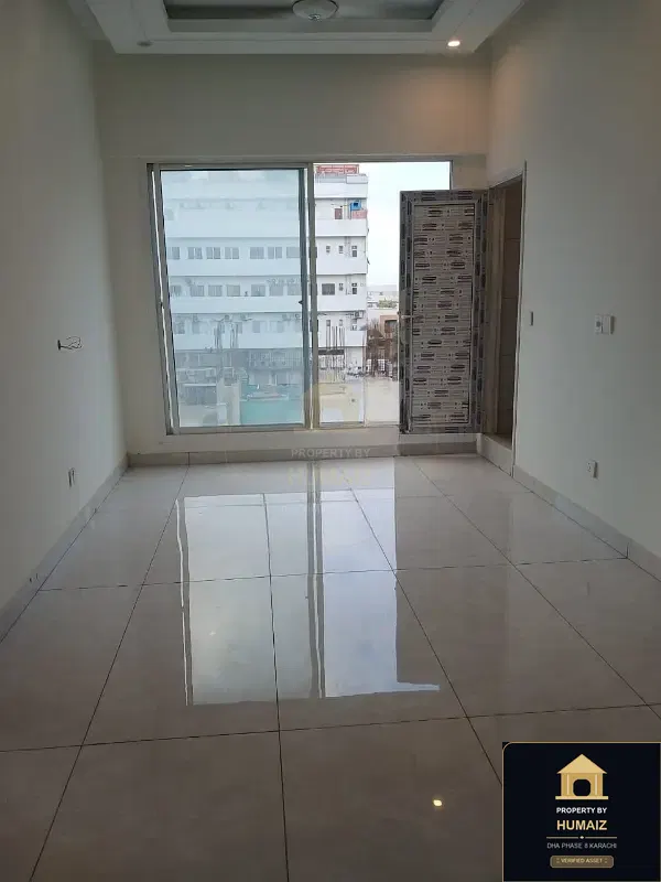 3-Bedroom Luxury Apartment (Corner, 4 Bath, Suite 35) on Al-Murtaza Commercial For Sale in DHA Phase 8 Karachi — Photograph 6