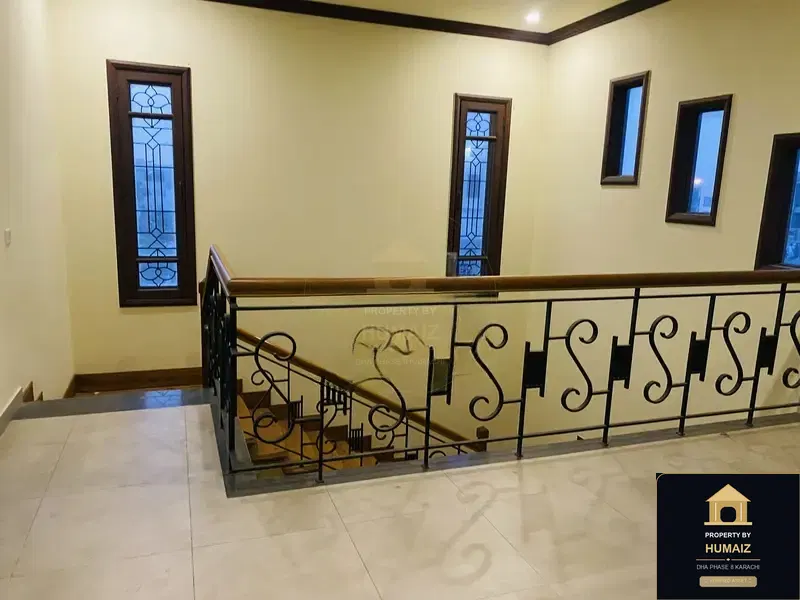 666 Sq. Yd. 6-Bedroom Luxury Villa (Basement, 7 Bath, Residence 1) in DHA Phase 8 For Rent in DHA Phase 8 Karachi — Photograph 4