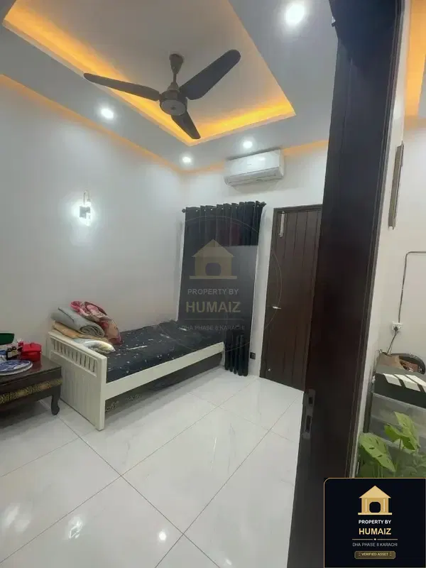 120 Sq. Yd. 4-Bedroom Luxury Villa in Zone B For Sale in DHA Phase 8 Karachi — Photograph 4