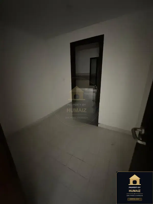 3-Bedroom Luxury Apartment (Private Pool, 4 Bath, Suite 7) at Pearl Towers For Rent in DHA Phase 8 Karachi — Photograph 6