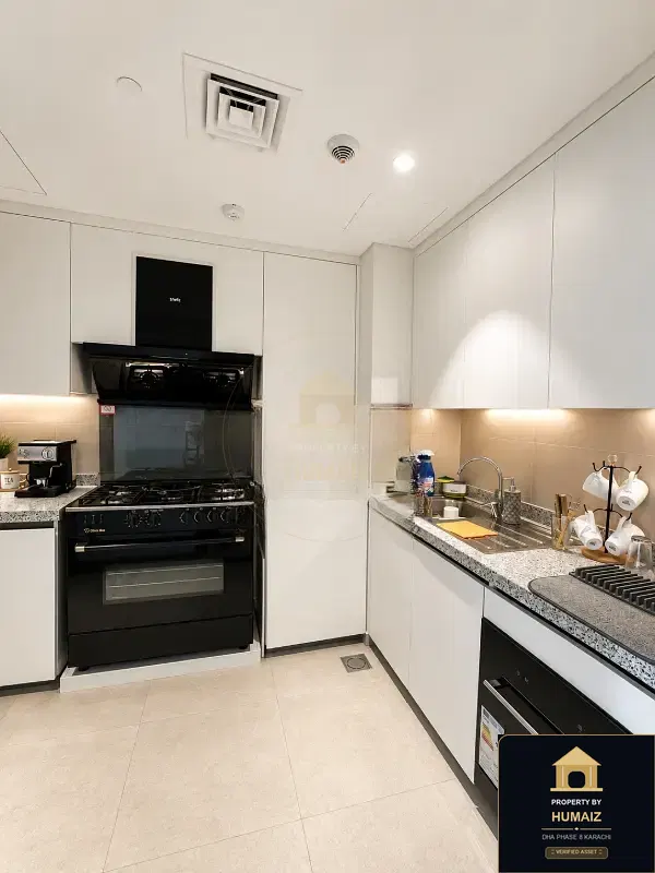 2-Bedroom Luxury Apartment (Sea Facing, 3 Bath, Suite 34) at The Views For Rent in DHA Phase 8 Karachi — Photograph 11