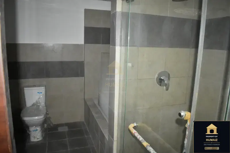3-Bedroom Luxury Apartment (Brand New, 5 Bath, Suite 2) at Emaar Oceanfront For Rent in DHA Phase 8 Karachi — Photograph 29
