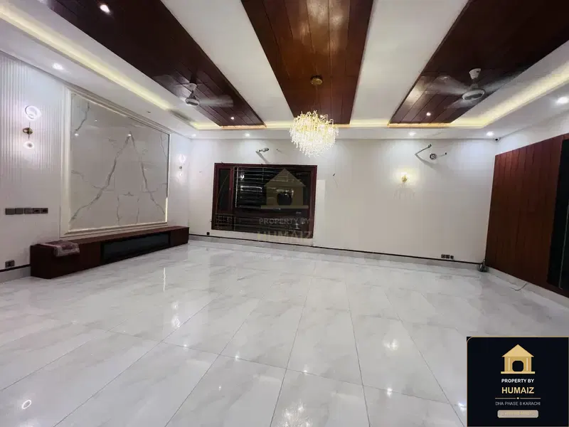 500 Sq. Yd. 6-Bedroom Luxury Villa (West Open, 6 Bath, Residence 67) in DHA Phase 8 For Sale in DHA Phase 8 Karachi — Photograph 31