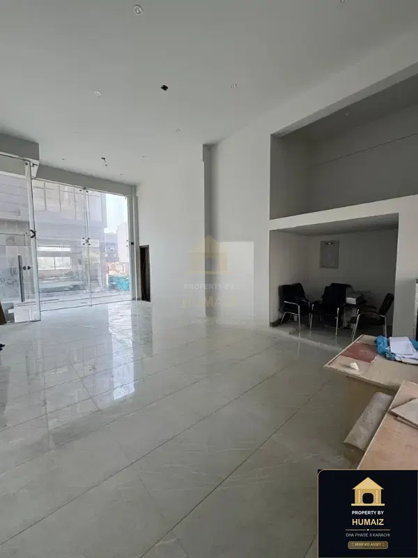 100 Sq. Yd. Corporate Office Space (1 Bath, Unit 1) on Al-Murtaza Commercial For Rent in DHA Phase 8 Karachi — Photograph 4