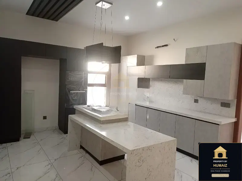 500 Sq. Yd. 6-Bedroom Luxury Villa (Corner, 6 Bath, Residence 16) in DHA Phase 8 For Sale in DHA Phase 8 Karachi — Photograph 8