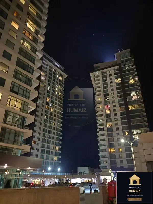 2-Bedroom Luxury Apartment (Sea Facing, 3 Bath, Suite 1) at Pearl Towers For Rent in DHA Phase 8 Karachi — Photograph 3