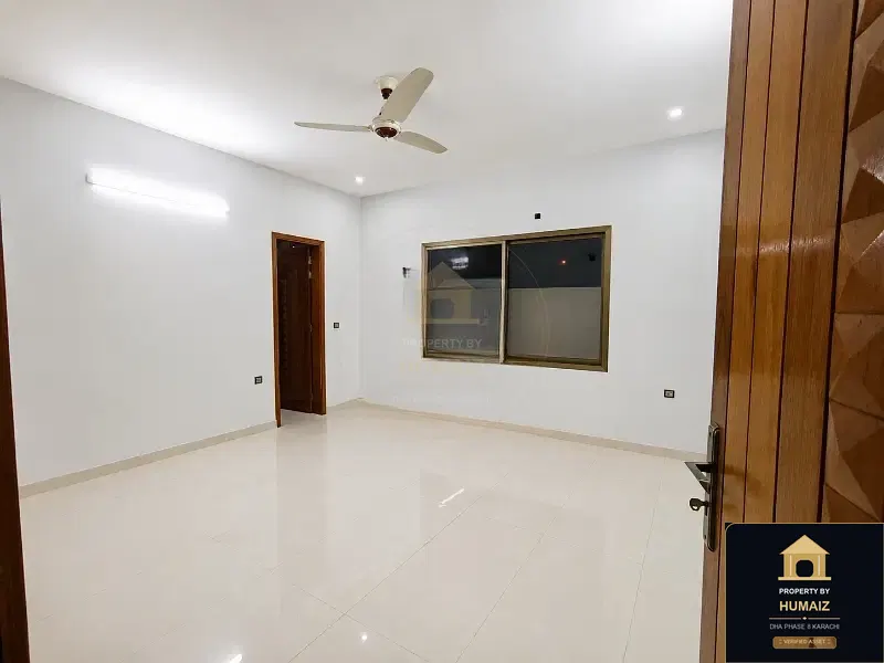 3-Bedroom Upper/Lower Portion (Private Pool, 4 Bath, Unit 14) in DHA Phase 8 For Rent in DHA Phase 8 Karachi — Photograph 3