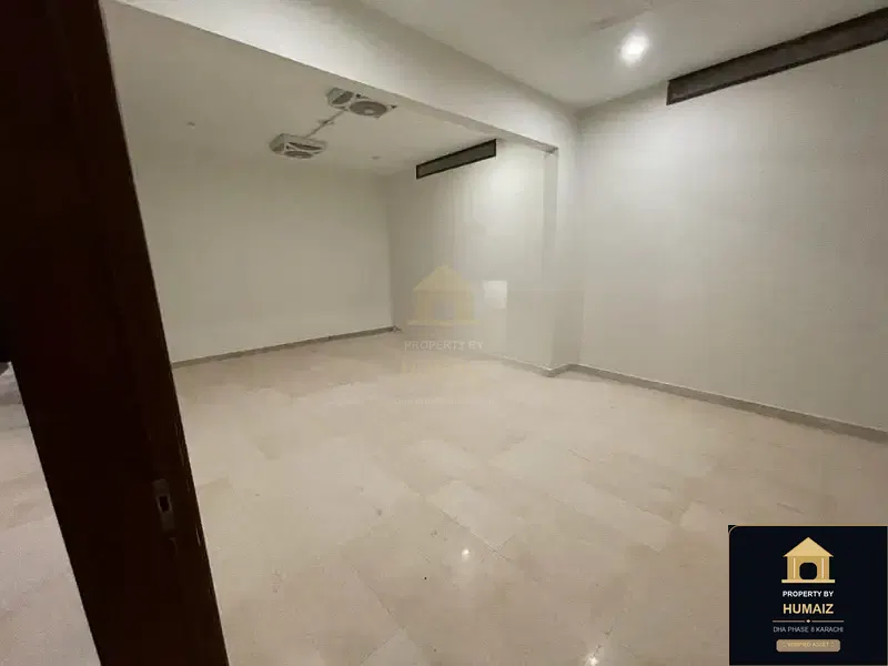 4-Bedroom Upper/Lower Portion (5 Bath, Unit 3) at Creek Vistas For Rent in DHA Phase 8 Karachi — Photograph 7