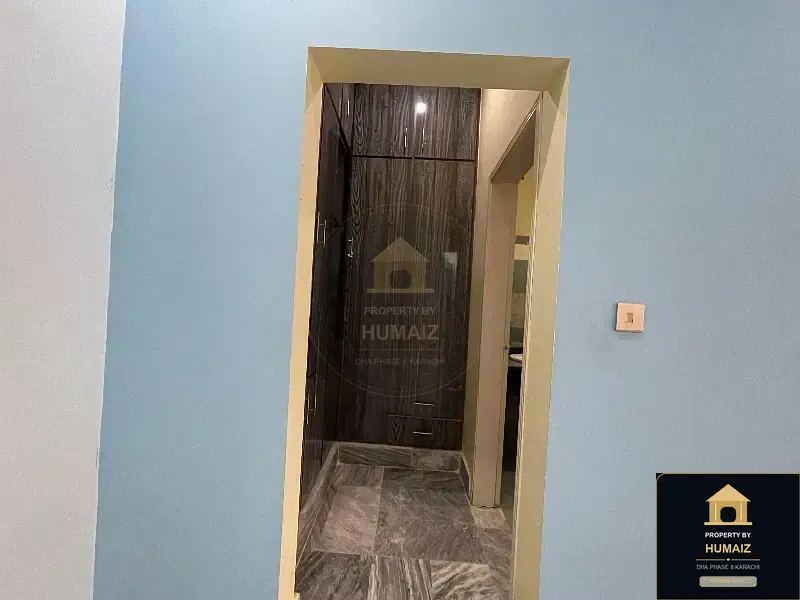 4-Bedroom Upper/Lower Portion (4 Bath, Unit 4) in DHA Phase 8 For Rent in DHA Phase 8 Karachi — Photograph 7