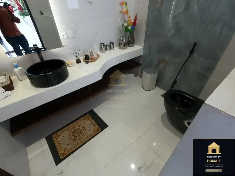500 Sq. Yd. 5-Bedroom Luxury Villa (Private Pool, 5 Bath, Residence 39) in DHA Phase 8 For Sale in DHA Phase 8 Karachi — Photograph 11
