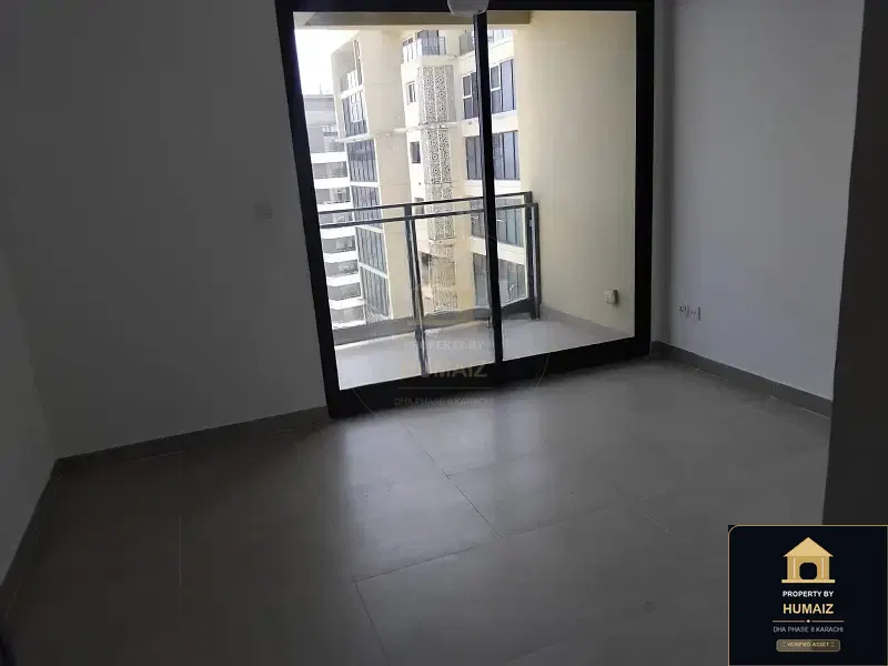 4-Bedroom Luxury Apartment (Sea Facing, 6 Bath, Suite 14) at Coral Towers For Sale in DHA Phase 8 Karachi — Photograph 13