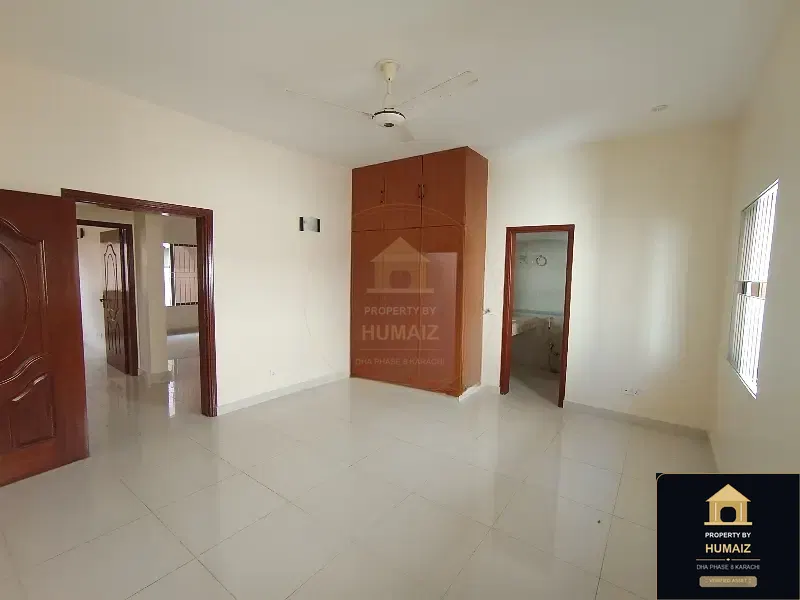 3-Bedroom Upper/Lower Portion (4 Bath, Unit 13) in DHA Phase 8 For Rent in DHA Phase 8 Karachi — Photograph 2
