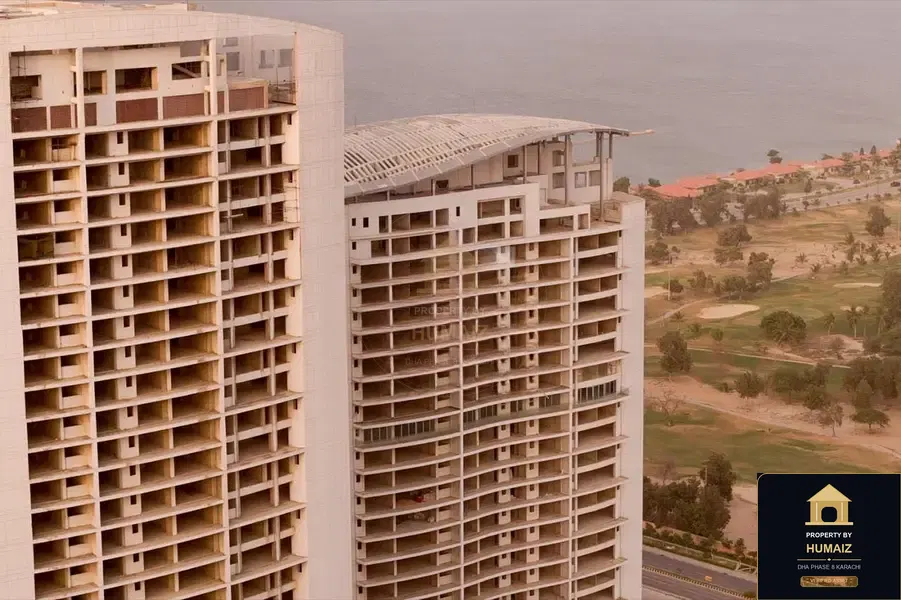 3-Bedroom Luxury Apartment (4 Bath, Suite 7) at The Arkadians For Sale in DHA Phase 8 Karachi — Photograph 8