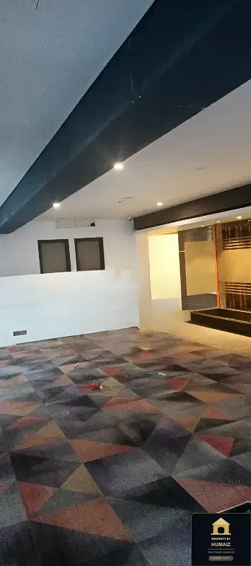 400 Sq. Yd. Corporate Office Space (Unit 1) in DHA Phase 8 For Rent in DHA Phase 8 Karachi — Photograph 10