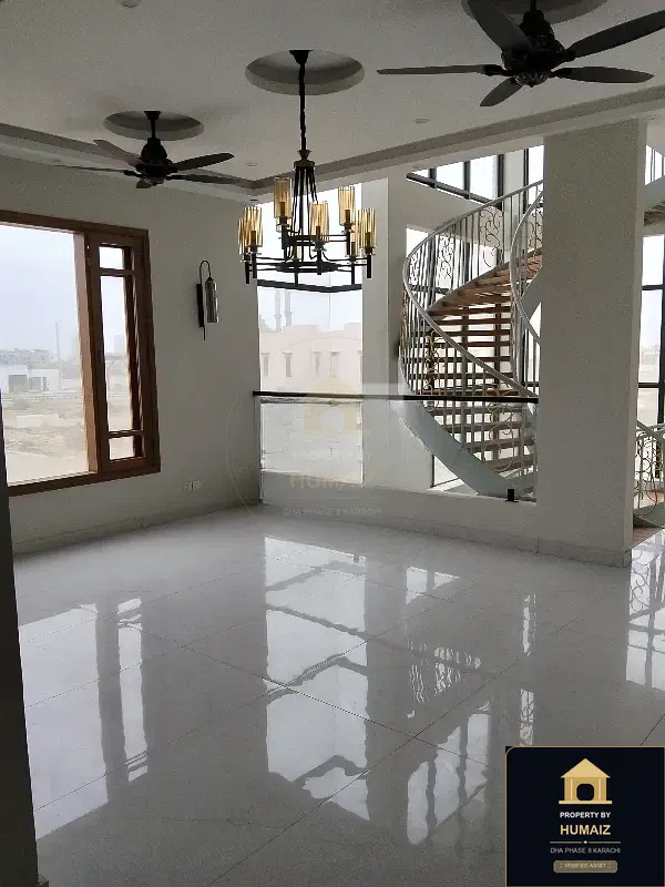 300 Sq. Yd. 4-Bedroom Luxury Villa (Basement, 4 Bath, Residence 3) in Khayaban-e-Sahil For Sale in DHA Phase 8 Karachi — Photograph 29