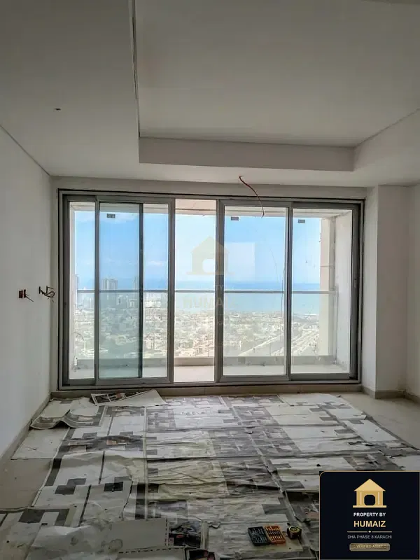 1-Bedroom Luxury Apartment (Private Pool, 2 Bath, Suite 21) at Panorama For Sale in DHA Phase 8 Karachi — Photograph 7
