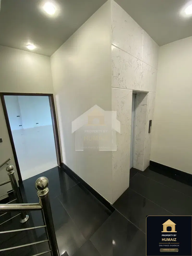 225 Sq. Yd. Corporate Office Space (Brand New, Unit 1) in DHA Phase 8 For Rent in DHA Phase 8 Karachi — Photograph 4