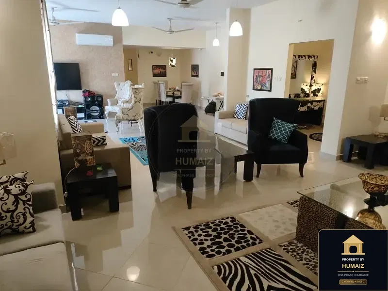 4-Bedroom Luxury Apartment (5 Bath, Suite 16) at Creek Vistas For Rent in DHA Phase 8 Karachi — Photograph 3