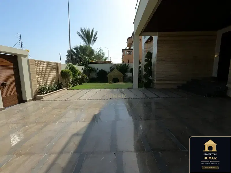 1,000 Sq. Yd. 10-Bedroom Luxury Villa on Khayaban-e-Ghalib For Sale in DHA Phase 8 Karachi — Photograph 12
