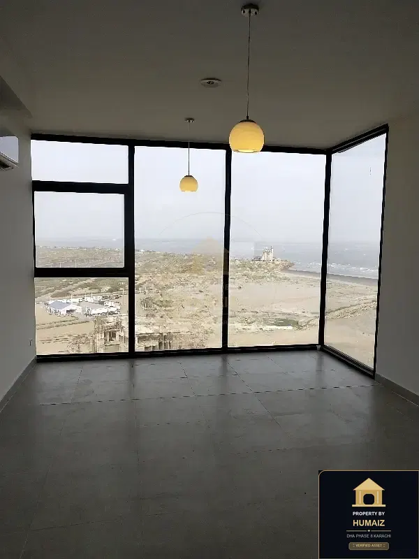 3-Bedroom Luxury Apartment (Sea Facing, 4 Bath, Suite 1) at Emaar Oceanfront For Rent in DHA Phase 8 Karachi — Photograph 6