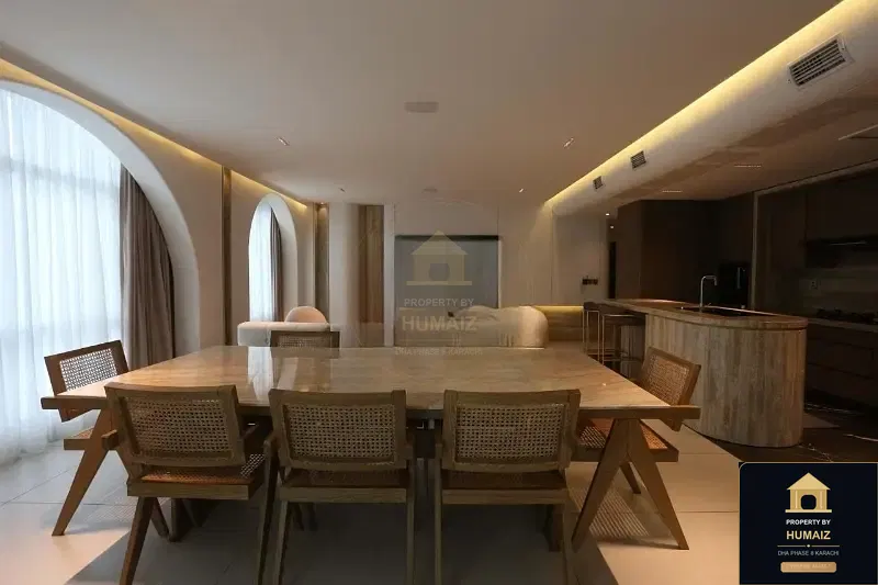 4-Bedroom Luxury Apartment (Sea Facing, 5 Bath, Suite 10) at Pearl Towers For Rent in DHA Phase 8 Karachi — Photograph 22
