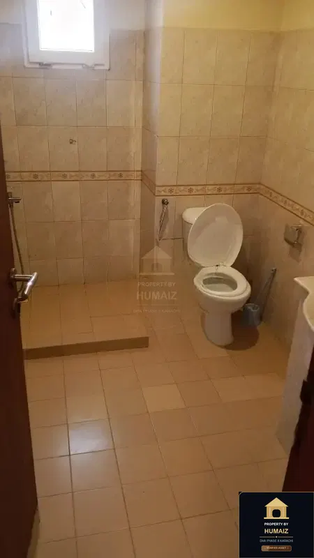 3-Bedroom Luxury Apartment (3 Bath, Suite 11) at Creek Vistas For Sale in DHA Phase 8 Karachi — Photograph 8