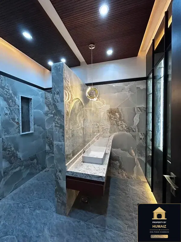 500 Sq. Yd. 7-Bedroom Luxury Villa (West Open, 6 Bath, Residence 18) in DHA Phase 8 For Sale in DHA Phase 8 Karachi — Photograph 13