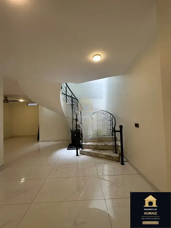 666 Sq. Yd. 5-Bedroom Luxury Villa (Basement, 6 Bath, Residence 5) in DHA Phase 8 For Sale in DHA Phase 8 Karachi — Photograph 41