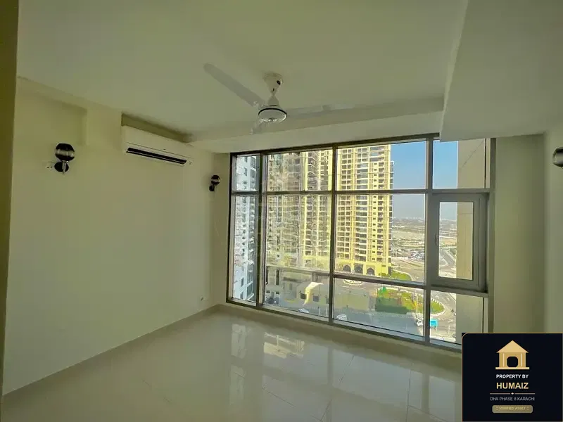 2-Bedroom Luxury Apartment (Sea Facing, 3 Bath, Suite 4) at Reef Towers For Sale in DHA Phase 8 Karachi — Photograph 2