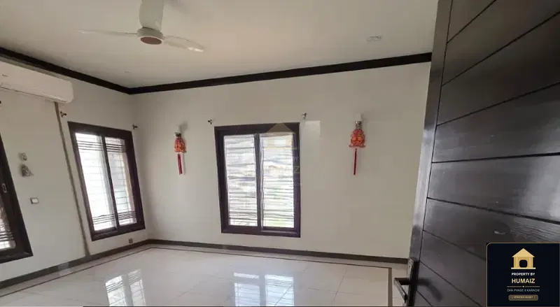 3-Bedroom Upper/Lower Portion (Brand New, 4 Bath, Unit 28) in DHA Phase 8 For Rent in DHA Phase 8 Karachi — Photograph 9