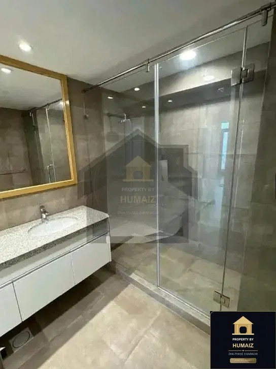 2-Bedroom Luxury Apartment (Sea Facing, 3 Bath, Suite 12) at The Views For Sale in DHA Phase 8 Karachi — Photograph 5
