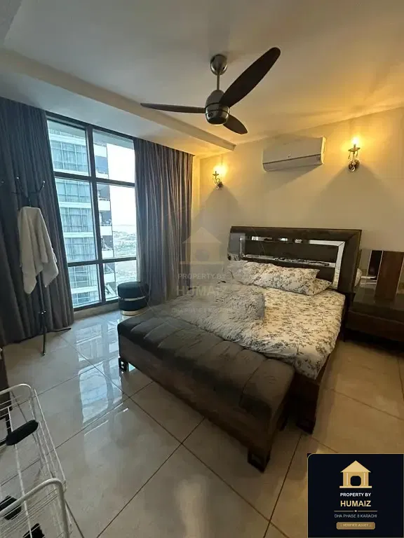 3-Bedroom Luxury Apartment (Sea Facing, 4 Bath, Suite 5) at Pearl Towers For Sale in DHA Phase 8 Karachi — Photograph 11