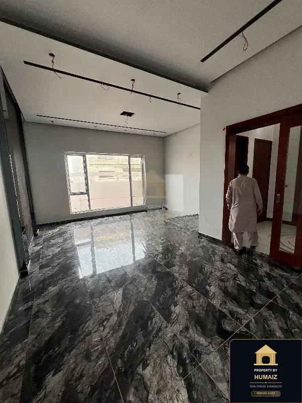 300 Sq. Yd. 5-Bedroom Luxury Villa (Corner, 6 Bath, Residence 6) in Khayaban-e-Sahil For Sale in DHA Phase 8 Karachi — Photograph 19
