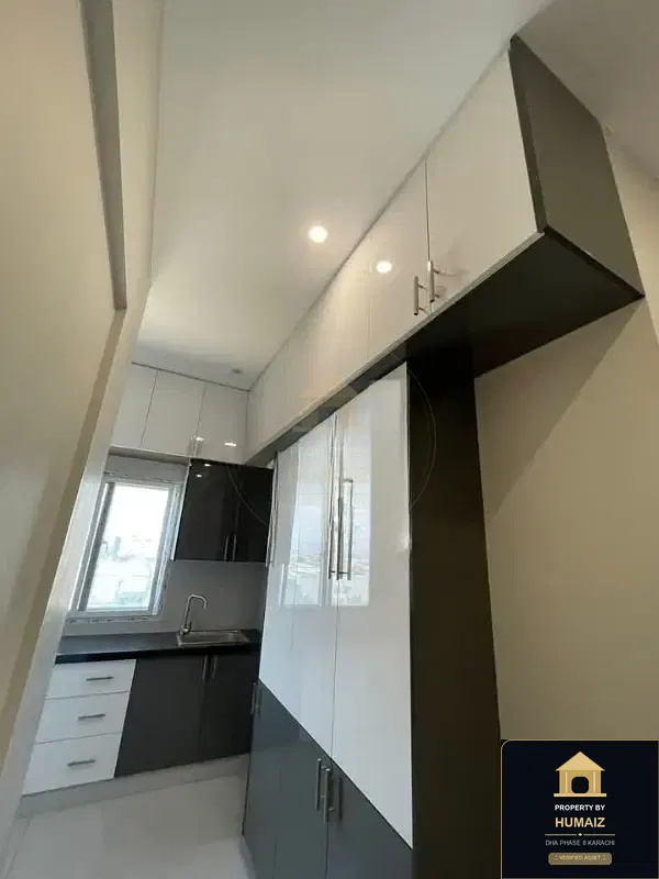 500 Sq. Yd. 5-Bedroom Luxury Villa (5 Bath, Residence 1) in DHA Phase 8 For Rent in DHA Phase 8 Karachi — Photograph 3