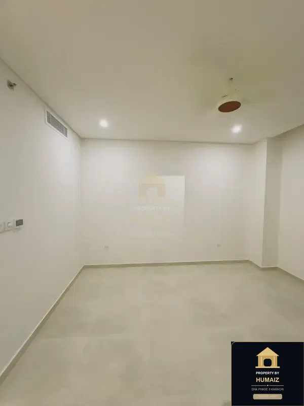 2-Bedroom Luxury Apartment (Sea Facing, 3 Bath, Suite 77) at The Views For Sale in DHA Phase 8 Karachi — Photograph 17