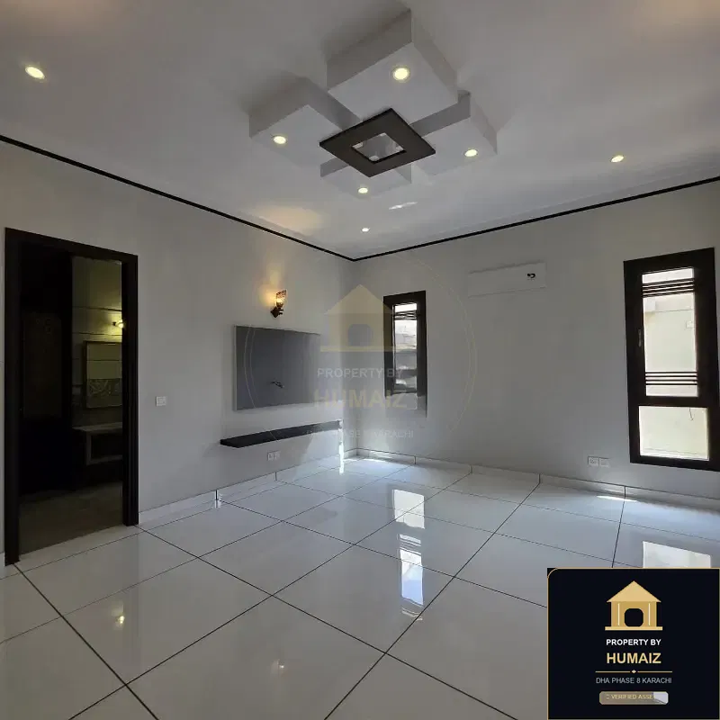 666 Sq. Yd. 6-Bedroom Luxury Villa (Basement, 6 Bath, Residence 8) in DHA Phase 8 For Sale in DHA Phase 8 Karachi — Photograph 11