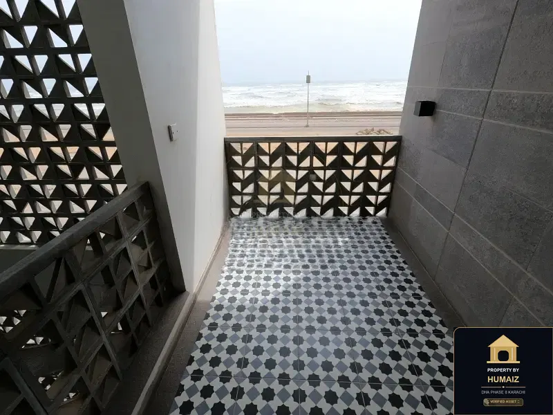 300 Sq. Yd. 4-Bedroom Luxury Villa (Sea Facing, 4 Bath, Residence 2) in Khayaban-e-Sahil For Sale in DHA Phase 8 Karachi — Photograph 16