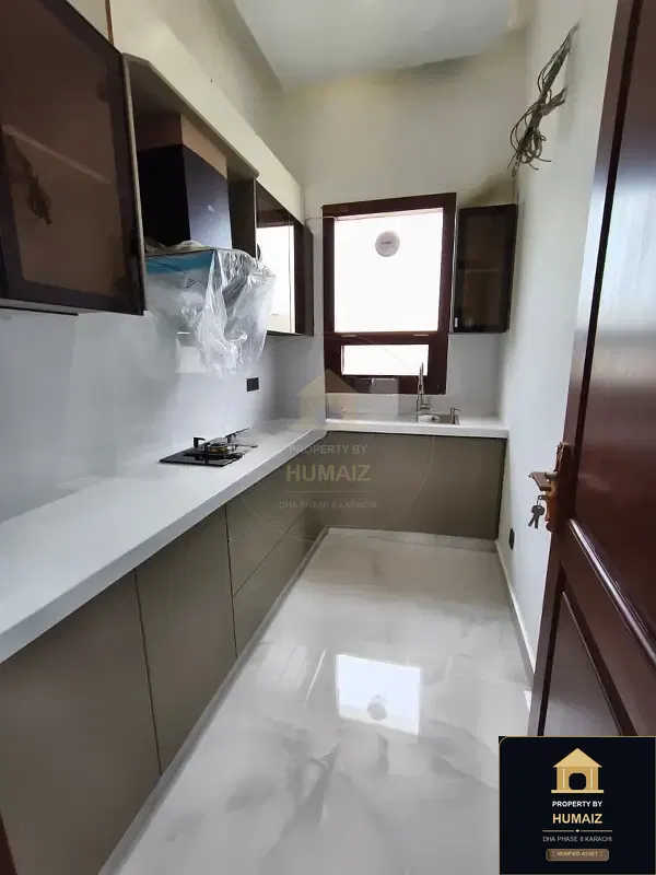 500 Sq. Yd. 7-Bedroom Luxury Villa in Khayaban-e-Bahria For Sale in DHA Phase 8 Karachi — Photograph 6
