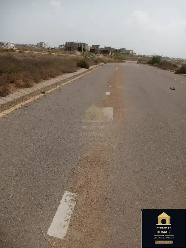 100 Sq. Yd. Commercial Plot (Parcel 8) on Peninsula Commercial For Sale in DHA Phase 8 Karachi — Photograph 3