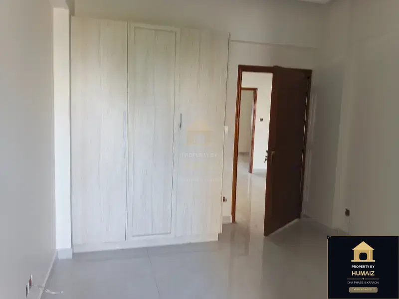 3-Bedroom Luxury Apartment (Brand New, 3 Bath, Suite 14) on Al-Murtaza Commercial For Sale in DHA Phase 8 Karachi — Photograph 14