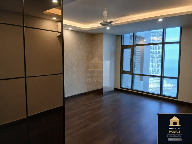 3-Bedroom Luxury Apartment (Sea Facing, 5 Bath, Suite 27) at Pearl Towers For Sale in DHA Phase 8 Karachi — Photograph 25