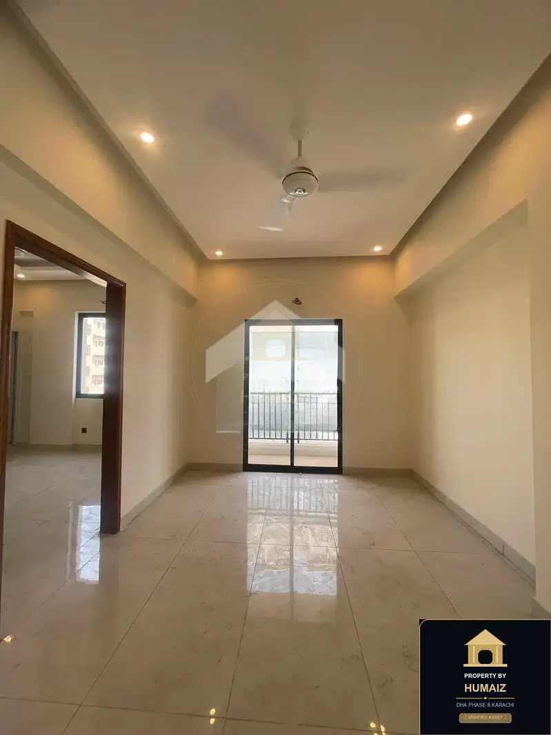 3-Bedroom Luxury Apartment (Brand New, 3 Bath, Suite 27) on Al-Murtaza Commercial For Sale in DHA Phase 8 Karachi — Photograph 5