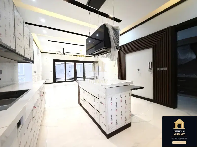 500 Sq. Yd. 6-Bedroom Luxury Villa (Basement, 7 Bath, Residence 49) in DHA Phase 8 For Sale in DHA Phase 8 Karachi — Photograph 31