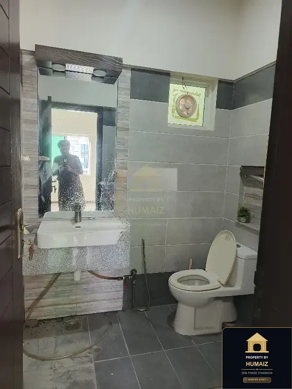 3-Bedroom Luxury Apartment (4 Bath, Suite 12) in DHA Phase 8 For Rent in DHA Phase 8 Karachi — Photograph 11