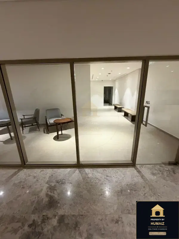 3-Bedroom Luxury Apartment (Private Pool, 3 Bath, Suite 40) at The Views For Sale in DHA Phase 8 Karachi — Photograph 13